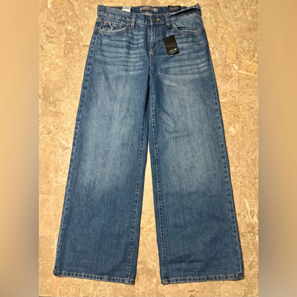 Joe's Jeans Women’s Blue Low Rise Flare & Wide Leg Denim
Sz 28. NWT - Picture 4 of 15